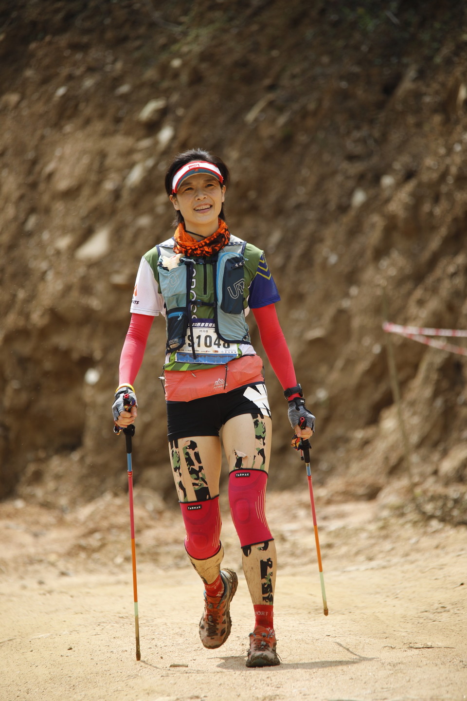 38E8AAF5-6109-4F5B-8350-4AD261F0FB3D