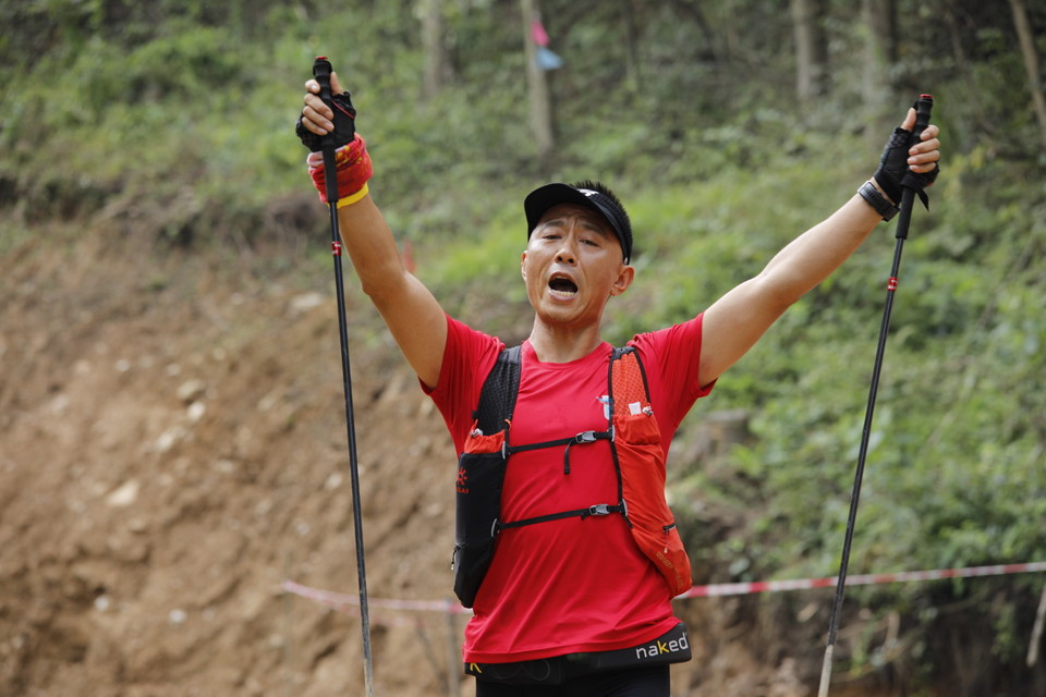 E216479E-5CE9-42EF-94D4-7FD5FC85336B