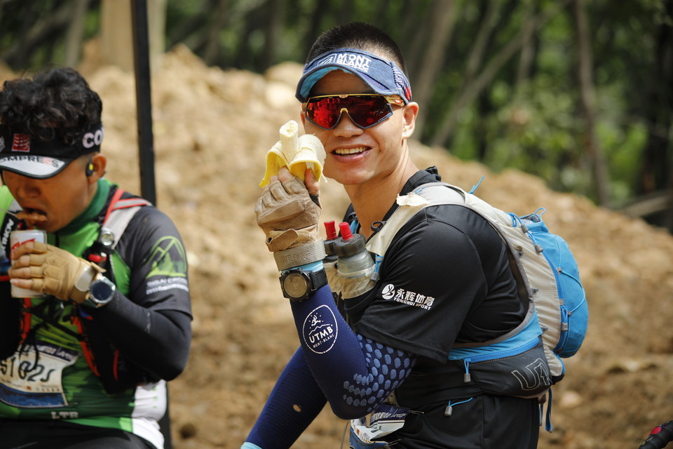 6DEE6DBE-2A2D-4FF6-AF71-06FB49193821