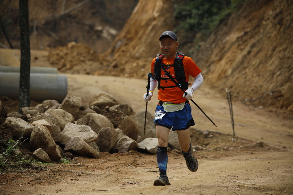 B479A06F-607F-4337-B0E3-6BA47A71EF3B