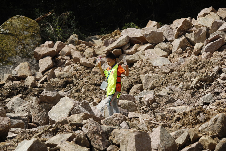 07BED872-3E28-4FAB-B86C-920A94990007