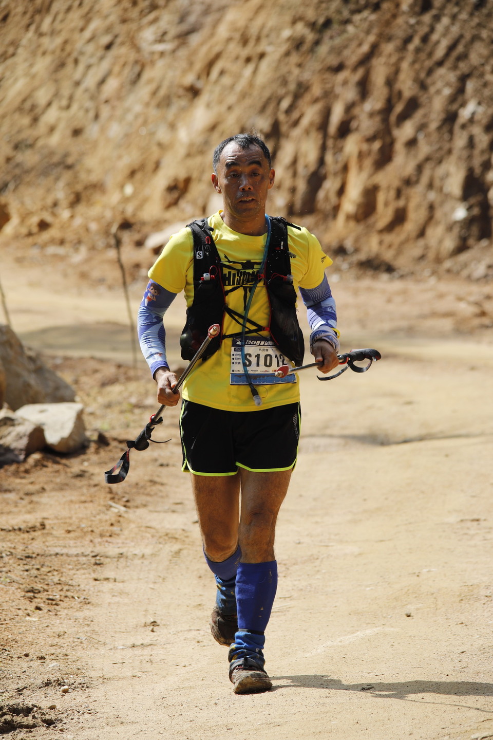 4D9AFD10-0727-436F-B23D-F33D8B716116