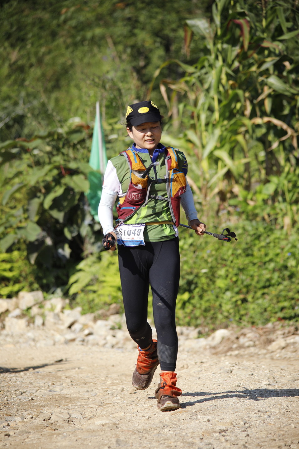 E0B6953F-4C04-4C51-BD43-3F3D0418473B