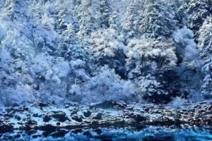 寒假春节，含机票】冰川九寨双飞一动6日！成都、毕棚沟、达古冰川、九寨沟、黄龙、锦里、宽窄巷子