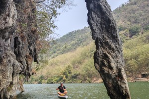 【神秘波罗河，桨板旅划轻探险的宝藏地】国庆假期、周末平时天天出发，精品小团自驾，8人成行，人多可以安排大巴）