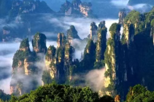 【双核张家界4天】每天发团 | 网红魅力长沙、武陵源国家森林公园、天门山国家森林公园、凤凰古城    