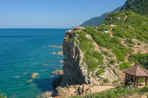 【深惠山海】漫步网红杨梅坑+打卡大鹏古城&较场尾、嗨玩海上桨板+行摄盐洲岛&出海捕鱼&赶海、帆船出海，入住海景房2天游