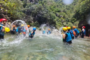 【玄真溪降+漂流】周六、日｜特价88起，免费配水瓢，出发挑战玄真溪降之王+玄真全程漂，嗨玩山水乐园，探险玄真大峡谷1天-