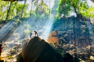 【西樵山探洞】周六、日｜佛山西樵山探洞，追一场耶稣光盛宴1天