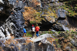 【虎跳峡】1日（徒步团），虎跳峡高路徒步