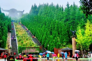 【秋醉神农4日】穿越原始森林×俯视千层红