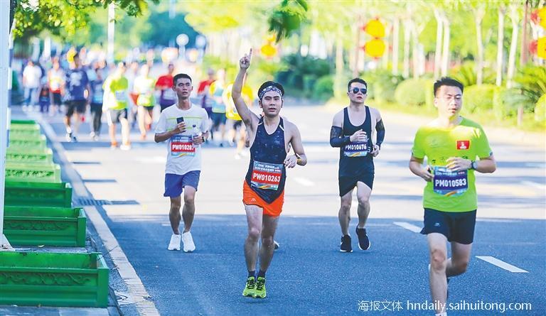 4398733_hnrbtp1_1558191295199_s