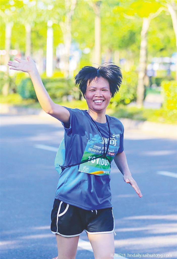 4398887_hnrbtp1_1558190945675_s