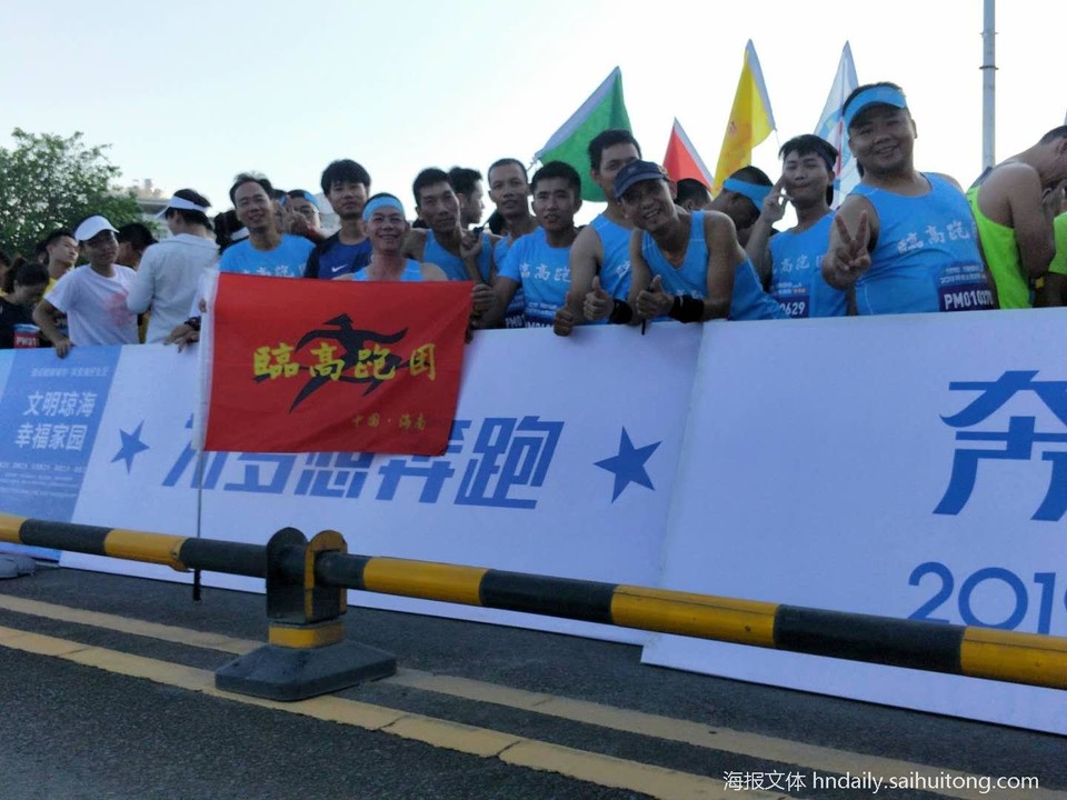 Ik577LbCNZEQH_FIrsO4fr_pIRDAY1BU95uoa2Xx0FZCjE0WhLHU1aqbxq_dXsX8