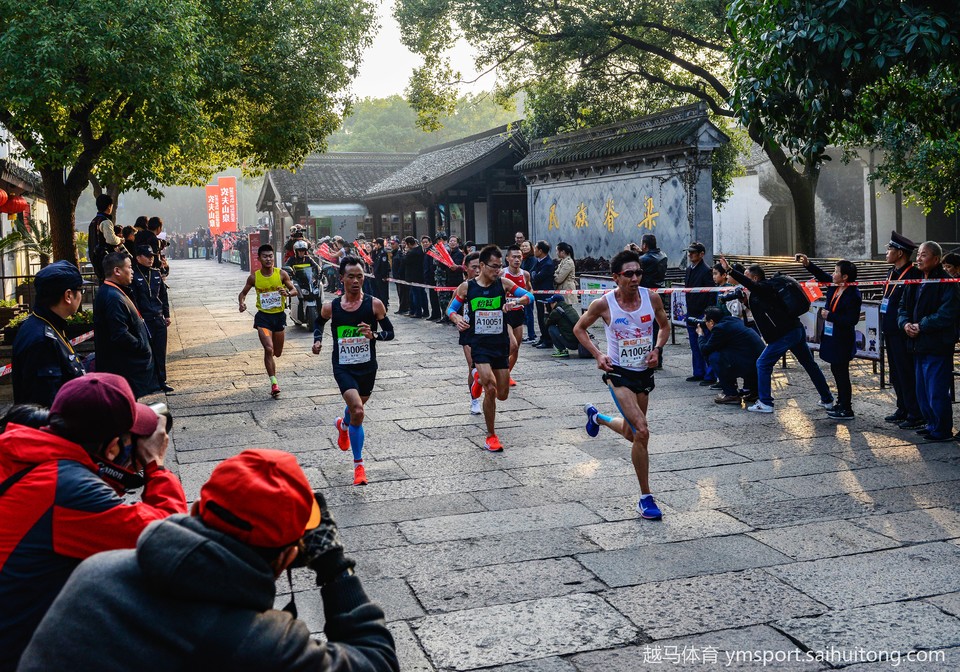 奋力拼搏-孙向升