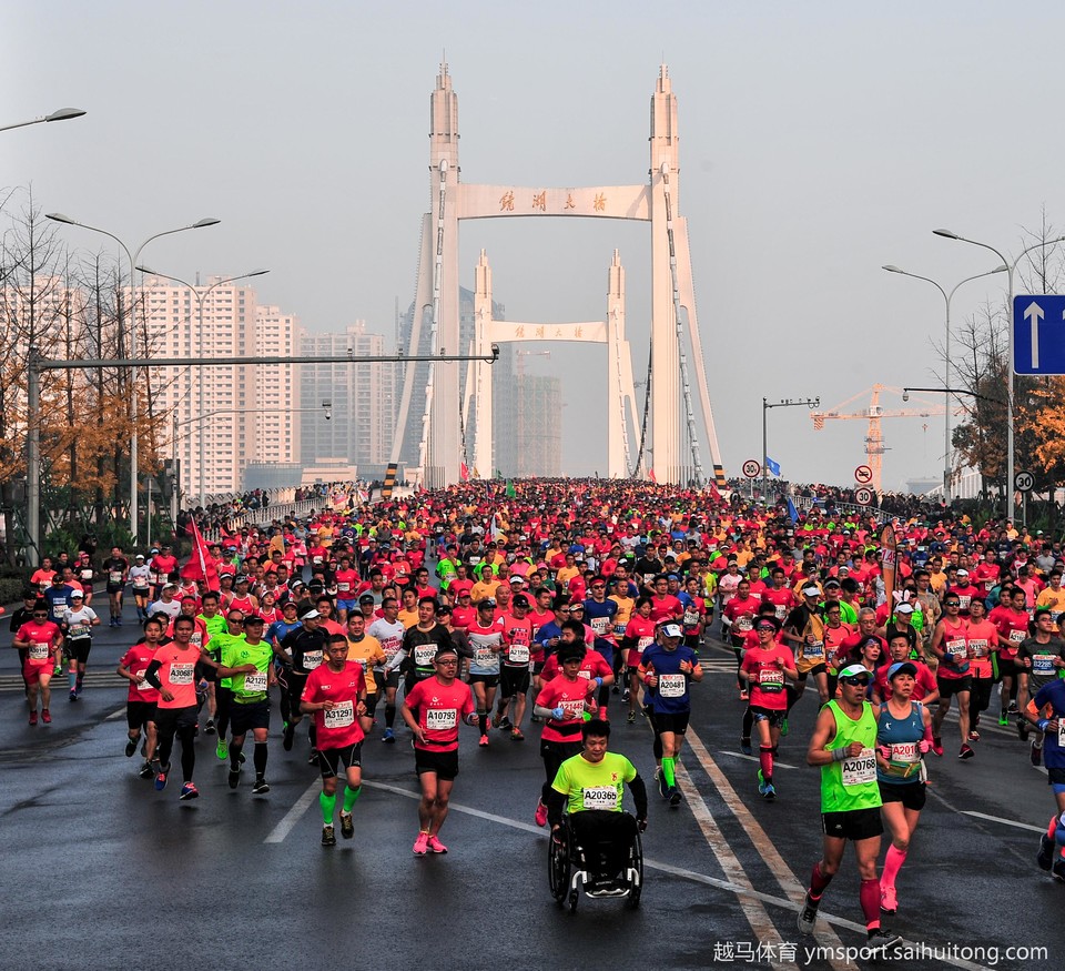 一马当先“励志哥”-丁建林