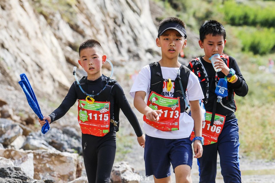 25071602502569_.pic_hd