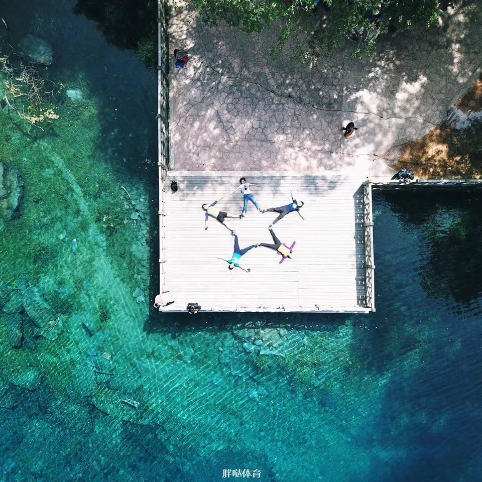 614631597302402_.pic