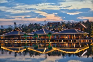 【滇越印象】中越口岸｜北越Sapa风光小镇｜哀牢山原始森林｜撒玛坝万亩梯田｜弥勒东风韵｜太平湖森林公园｜7天异国风情之旅