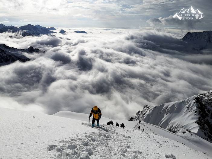人,一生一定要登一座雪山。 人,一生一定要登一座雪山。