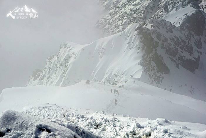人,一生一定要登一座雪山。 人,一生一定要登一座雪山。