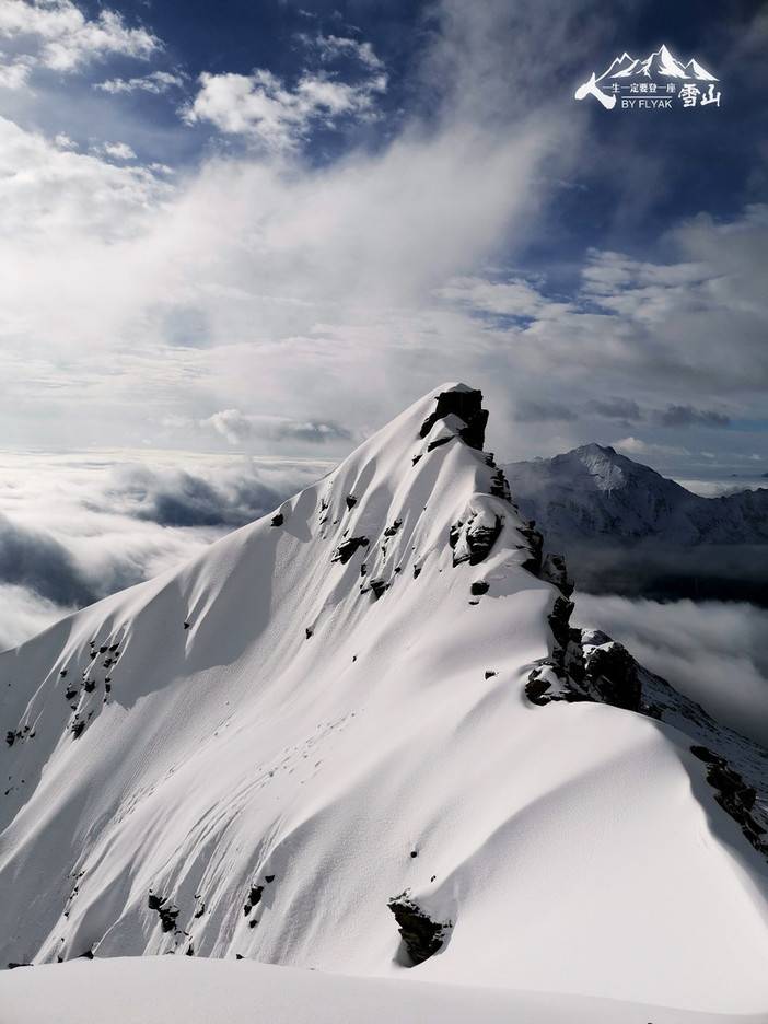 人,一生一定要登一座雪山。 人,一生一定要登一座雪山。