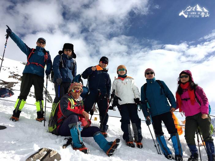 人,一生一定要登一座雪山。 人,一生一定要登一座雪山。