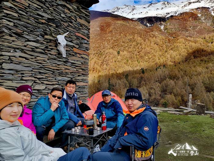 人,一生一定要登一座雪山。 人,一生一定要登一座雪山。