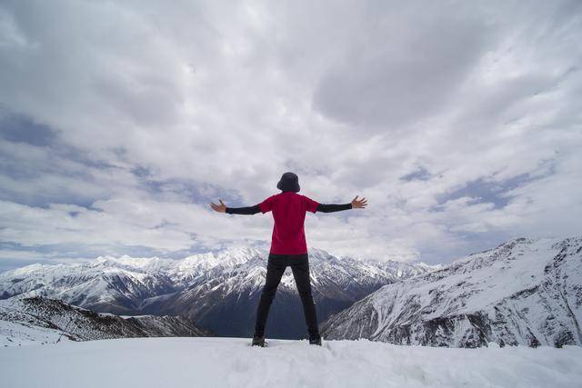 不为修行,只为与你相遇--冷噶措