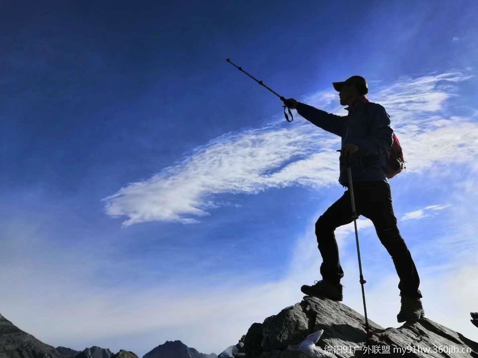 rmmumfgW0b27fV6JZvUETVRE9PKSiKada2l6ugIq6URVDEYjRyqXuGTRMRb3P7fC