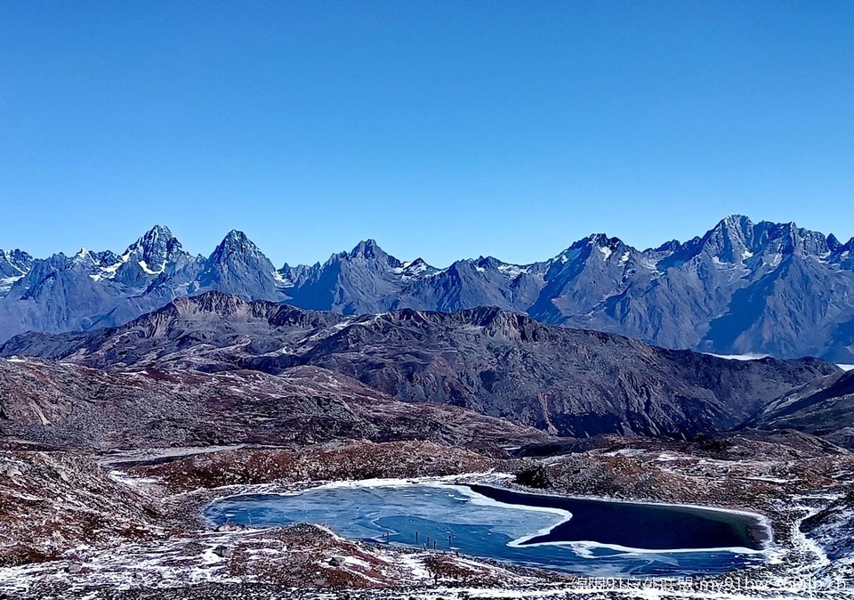 mmexport1702773582795