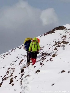 -KR41Db8fCPRc163-FWXpqvCaYnFRXQEXnBzQzc1bg3U_W6Q4ql6aPUybmN5OPZ1