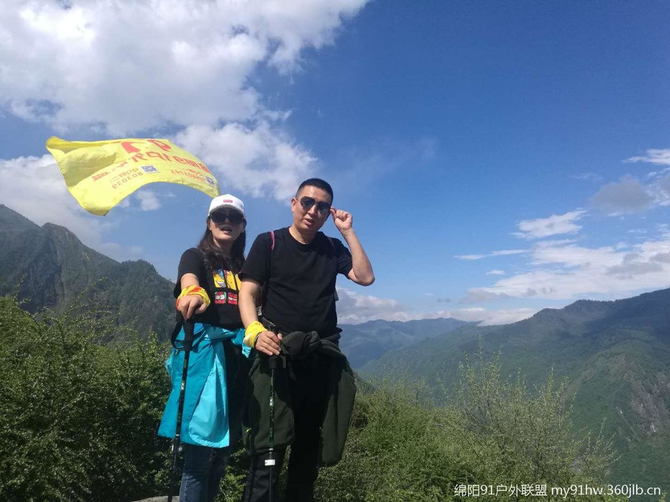 l3Z6VewV4BkyjU60qaLnfNcQ7RERuM688IbTUWcdDVKJmJj_inimlTWrjwef9uIo