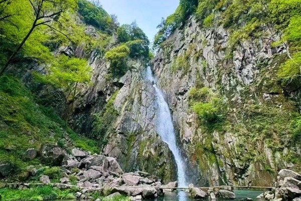 6月8日【AA制】观百丈飞瀑-徒月亮湖环线