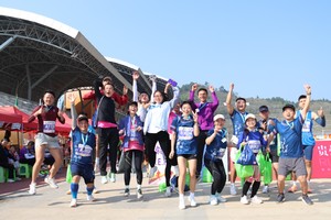 贵州独山第五届深河桥半程马拉松（人文跑团）