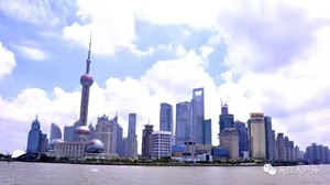 【摩登上海】金茂大厦·中共一大会址·万国外滩·城隍庙二日游