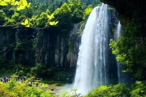 4月特价，龙鳞坝网红台阶瀑布，通天飞瀑（含餐）