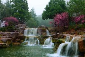 6.23【百豐年定制】地下長河游恒溫18℃的清涼