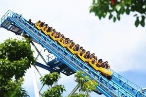 7.19已成團(tuán)，方特東方神話+象山松蘭山海濱沙灘二日游！