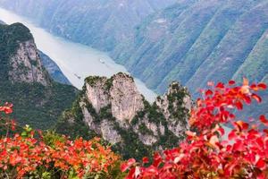 11月12日老畢帶隊，一人也出發(fā)，三峽徒步六日游