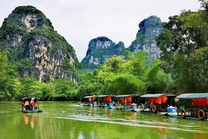 4.18中越邊關法卡山（百色靖西、崇左、憑祥、防城港、東興）戶外攝影純玩6日游