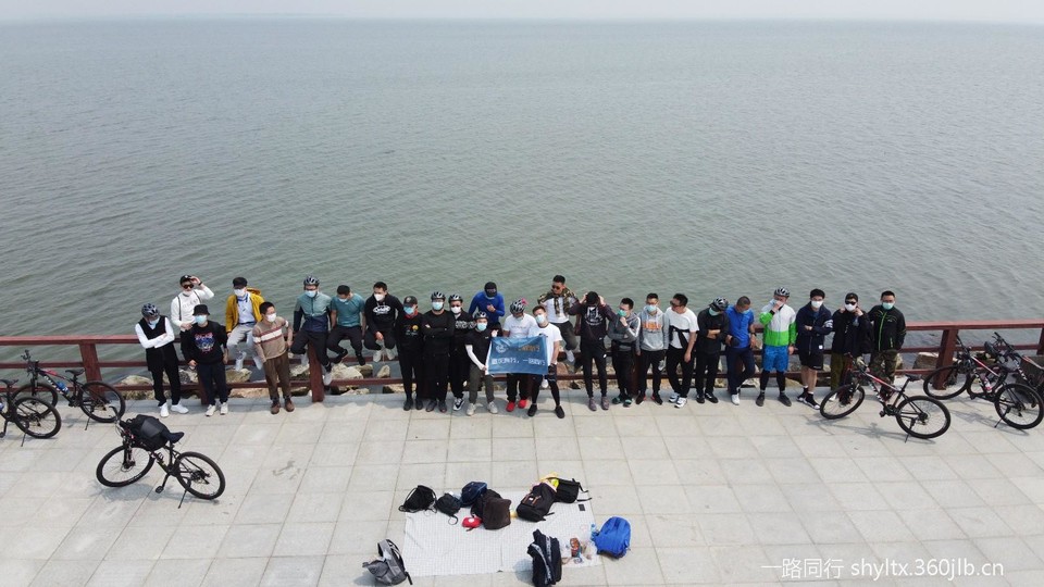环定山湖骑行