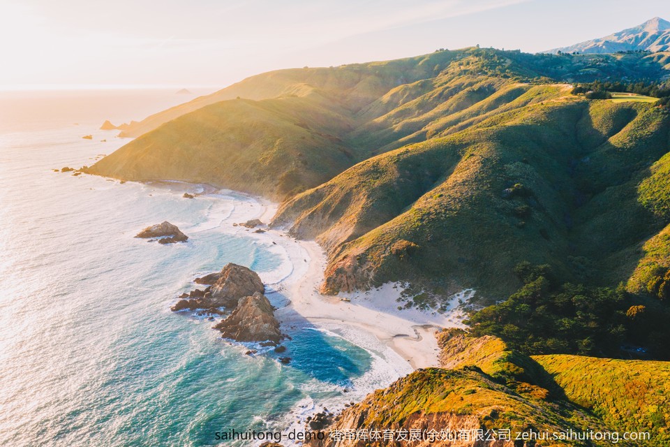 sasha-stories-1697028-unsplash (1)