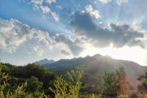 11月10日 麻城鹞鹰岩攀大崖壁一日游（强驴线路）