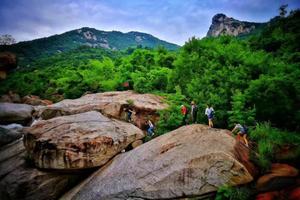 【户外登山】5月17日麻城新线人脸岩攀岩登山，强驴线路新手勿入