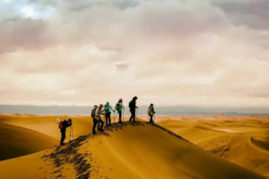 【沙漠穿越】经典腾格里沙漠4天3晚“五湖穿越”52KM徒步