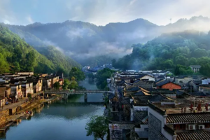 9月12-13日漫步瑶里古镇，穿越卧龙谷赏高山流水、清水碧潭休闲摄影两日游