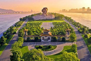 【打卡网红长沙】4月17-18日 登岳麓山 游橘子洲 吃太平老街 玩真枪实弹射击