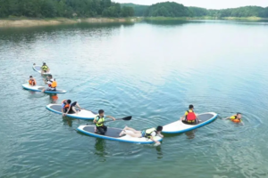 【五一自驾】5月9日户外BBQ，浆板划水，尾波冲浪，水上快艇、野外露营1日游