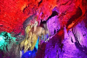 【亲子探洞-周六】8月16日18℃清凉探洞枫林地心大峡谷